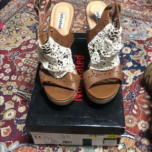 Not Rated Women's Tan and Cream Sandals size 11